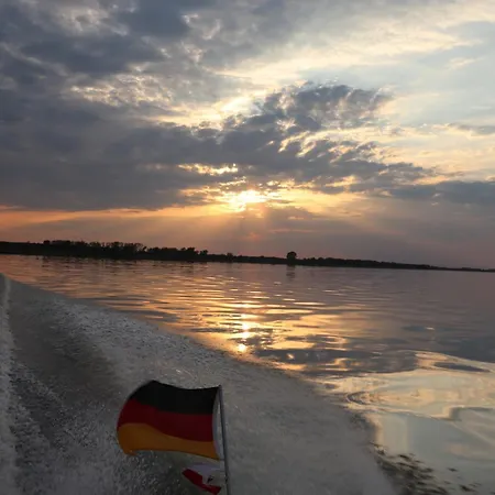 Casa de Férias Turmhaus Moenkebude Mönkebude